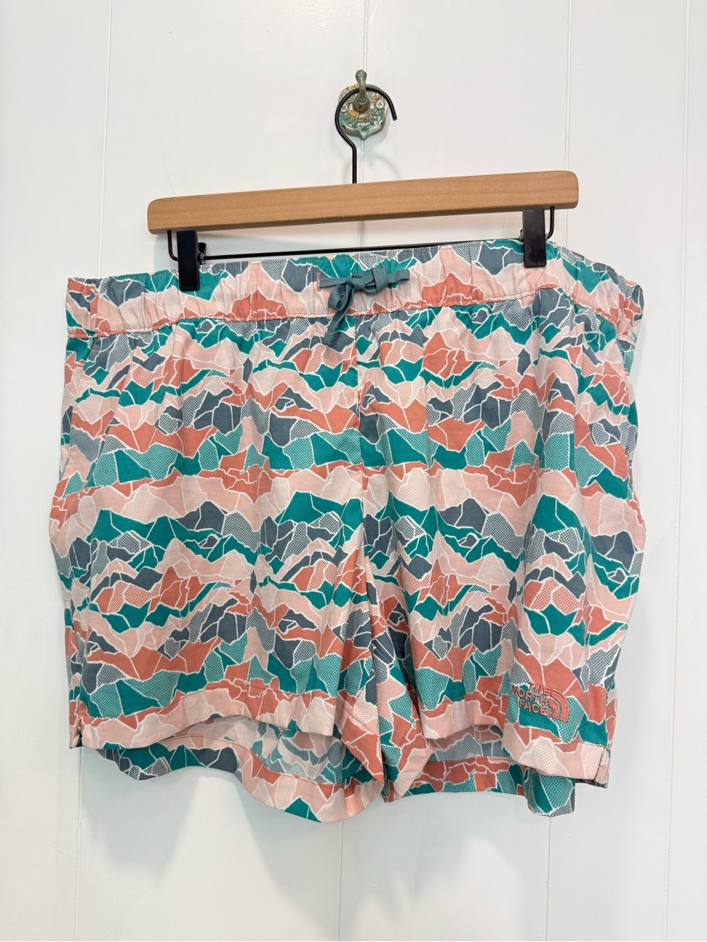 The North Face Printed Class V Drawstring Waist Shorts XXL